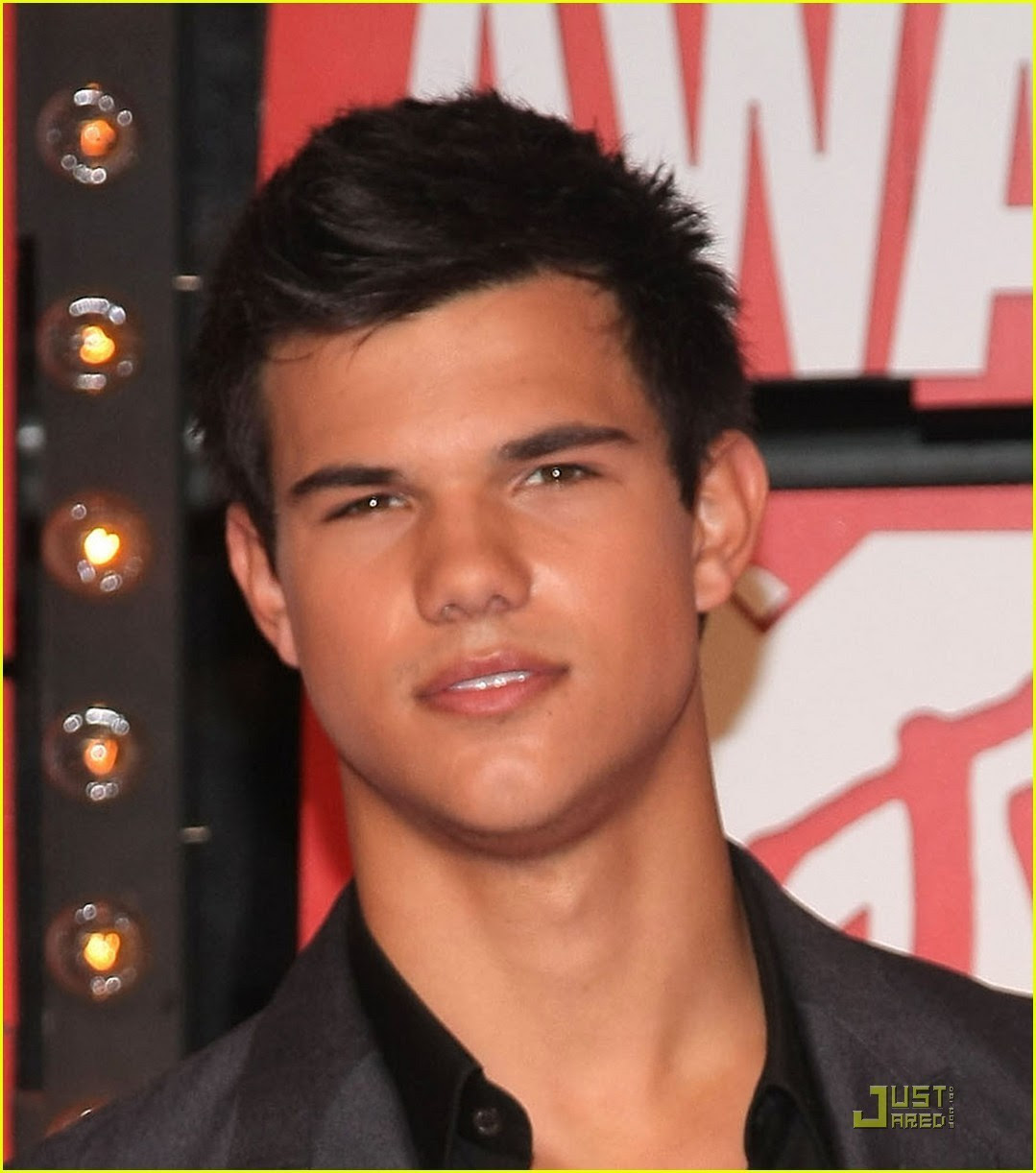 Taylor Lautner In Bulk For Twilight Gallery From The
