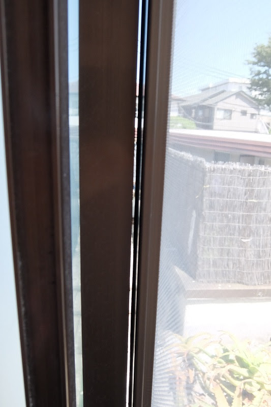 立派な 網戸 隙間テープ 貼る場所 プロパティ画像ホームインテリア