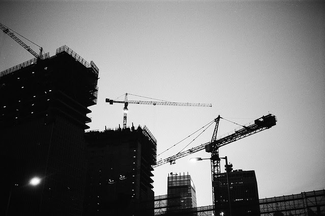 Cranes in Hong Kong 