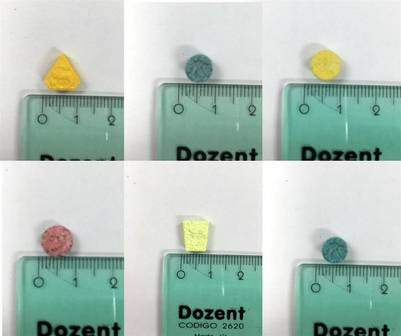 Algunas de las pastillas encontradas en el micro que iba a la Time Warp y fue interceptado por la Policía en La Plata.