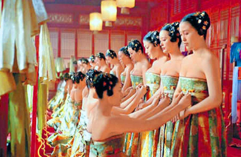 Chinese concubines in a harem