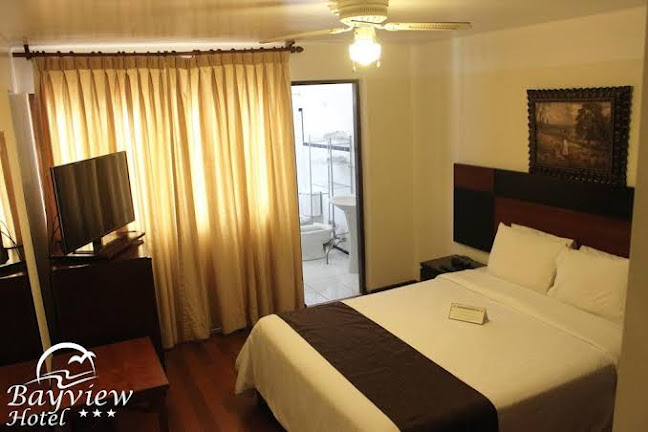 bayviewhotel.com.pe