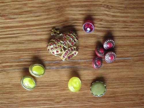 The Yellow/Red Buttons