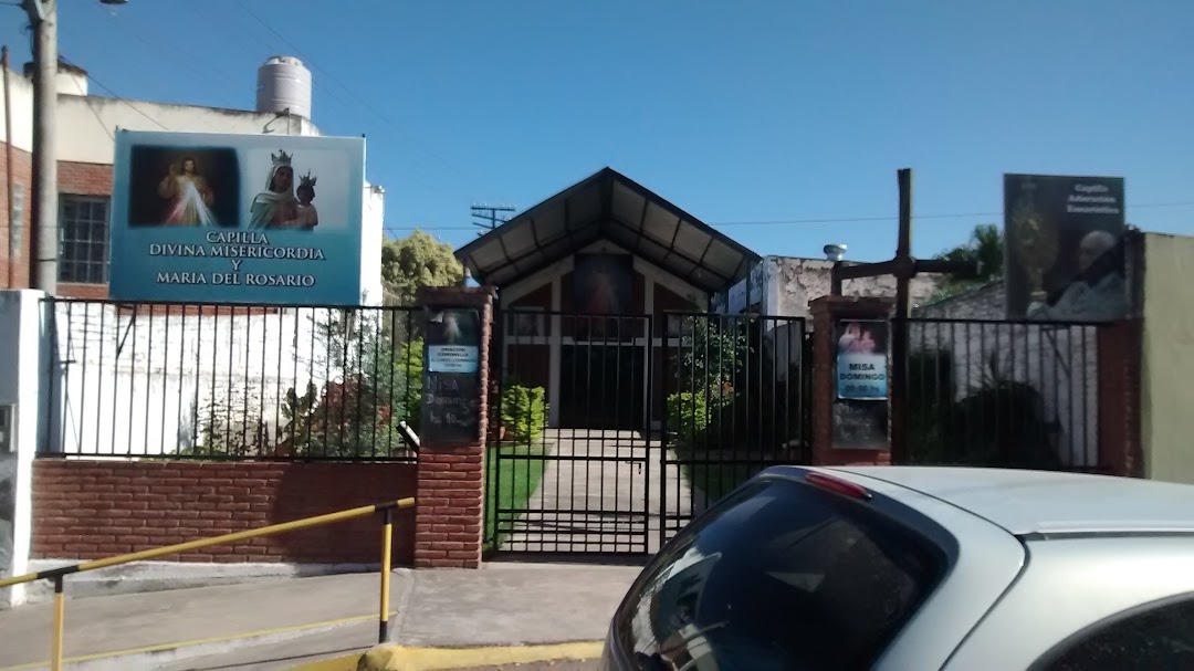 Capilla Divina Misericordia y María del Rosario