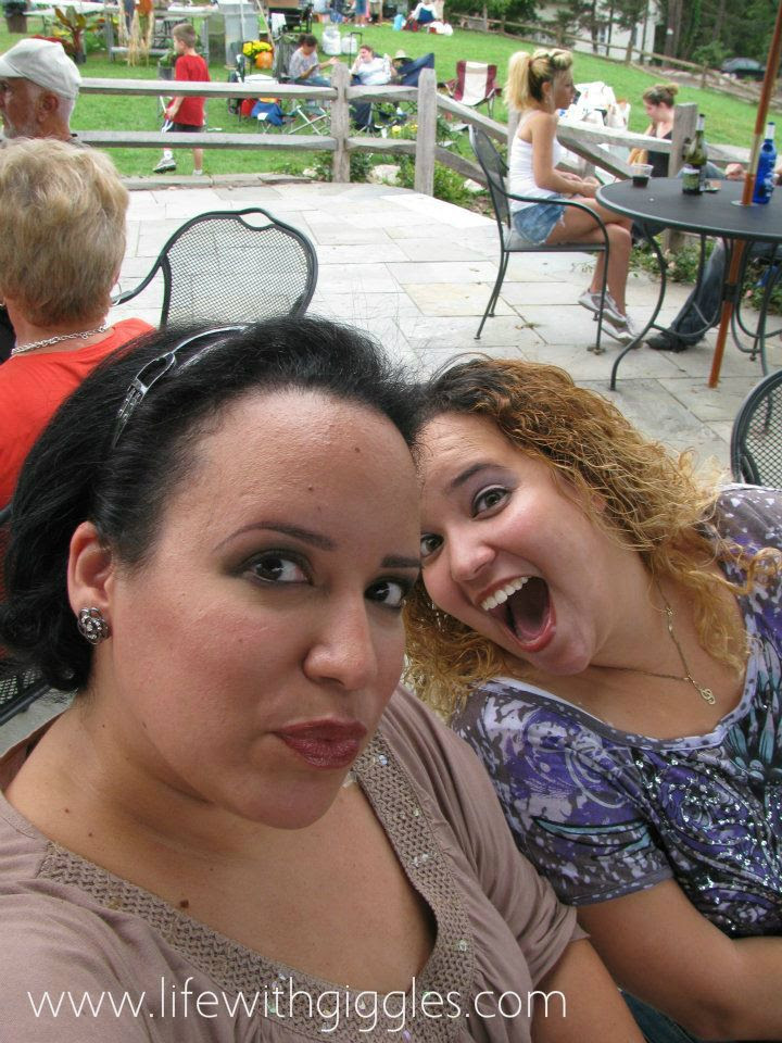 karina me photobomb photo karinamephotobomb_zps30fb8012.jpg
