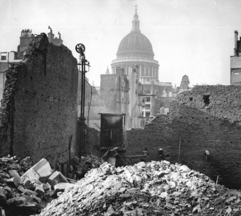 St Paul's Cathedral miraculously escaped WWII air raids.