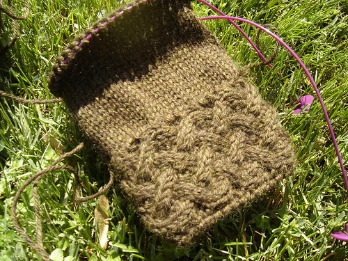 Arwen cabled cuff