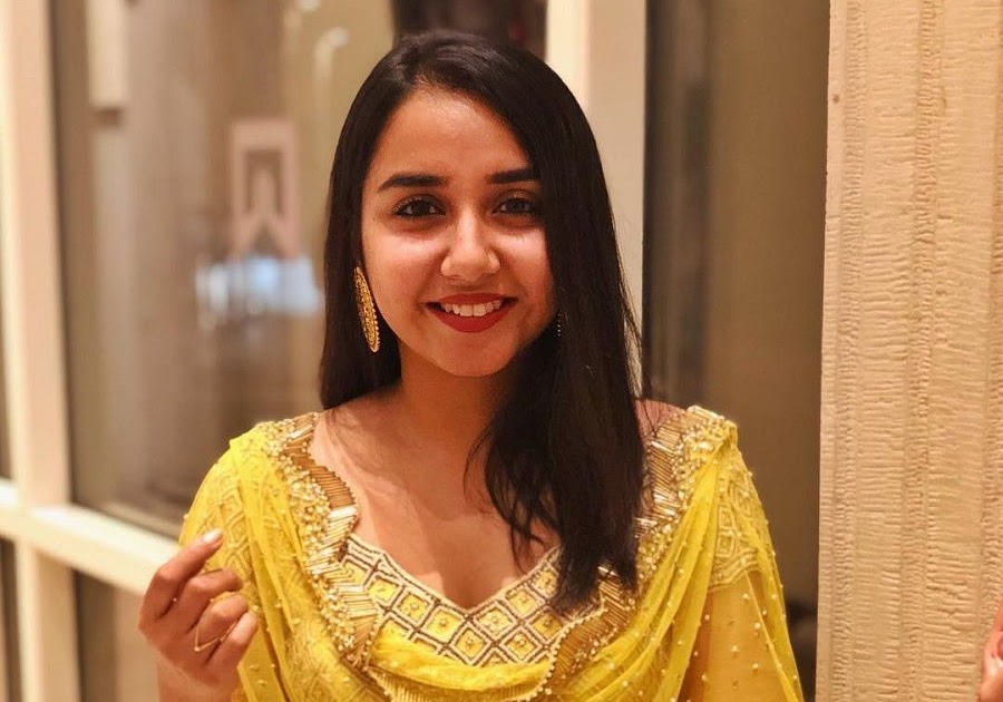 Mostly Sane | Prajakta koli