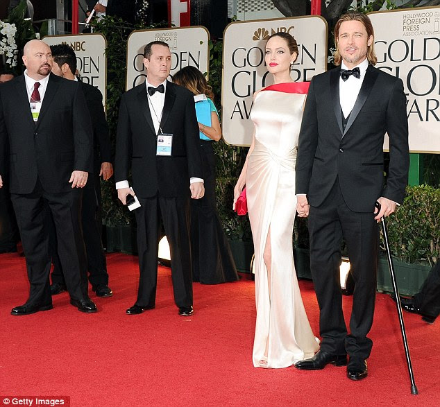 http://i.dailymail.co.uk/i/pix/2012/01/17/article-2087955-0F79BE2800000578-508_634x587.jpg