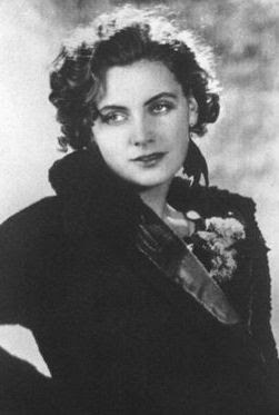 Greta Garbo in The Joyless Street. Alexander B...