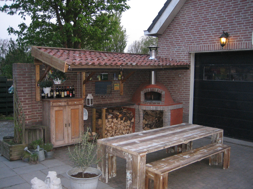 Backyard Pizza Oven Design Builders