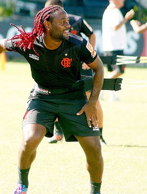 Vagner Love no treino do Flamengo (Foto: Márcia Feitosa / Vipcomm) Vagner Love no treino do Flamengo (Foto: Márcia Feitosa / Vipcomm)