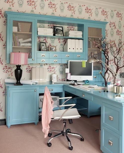 My Working Design Collections: Love the way the desk opens out into the