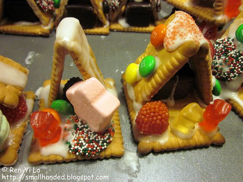 Mini Gingerbread Houses