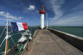 SAINT-VAAST-LA-HOUGUE