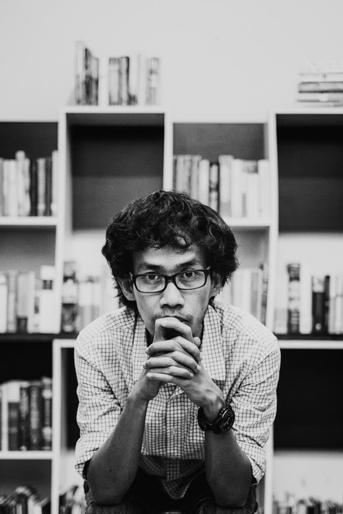 Free Gambar M Aan Mansyur Pencipta Puisi Aadc 2 Yang Bikin Baper Terbaru by www.cikimm.com