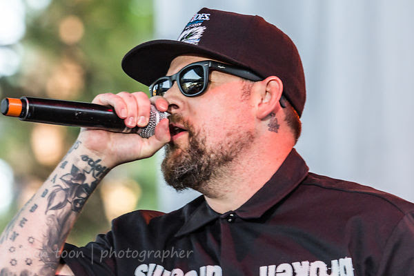 Joel Madden, vocals, Good Charlotte,