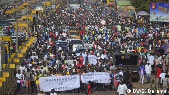 Protest in Bissau (DW/B. Darame)