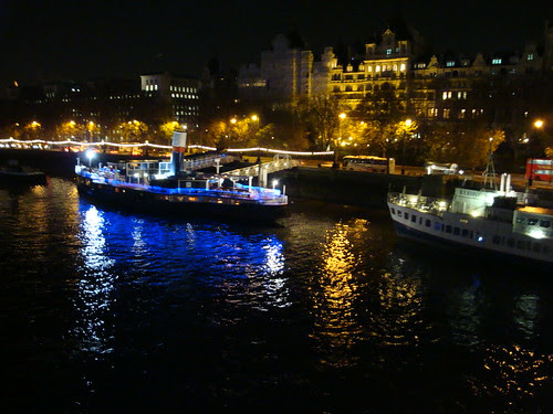 Night lights from the other footbridge_0022