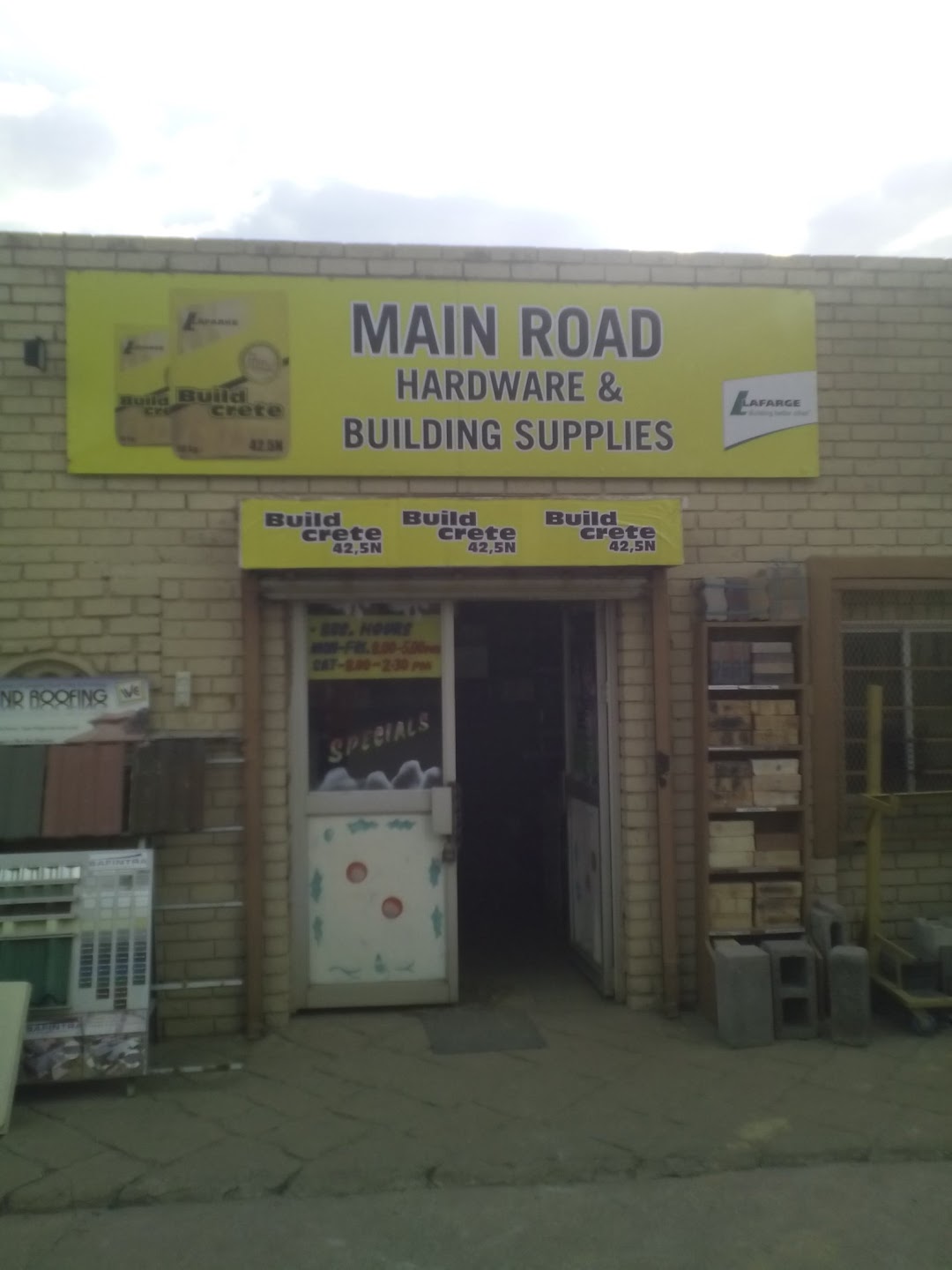 Main Road Hardware & Building Supplies