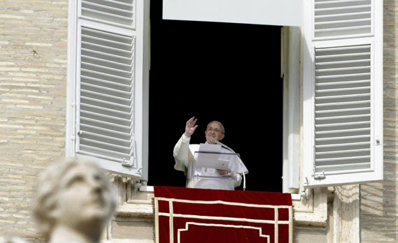 Papa Francisco no Ângelus deste domingo (22)