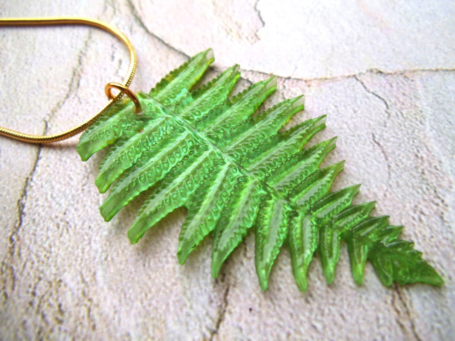 Green Leaf Necklace green necklace leaf jewelry fern necklace pendant necklace gold chain necklace fern jewelry pendant jewelry Boho - DefinitelyDifferent Green Leaf Necklace green necklace leaf jewelry fern necklace pendant necklace gold chain necklace fern jewelry pendant jewelry Boho - DefinitelyDifferent
