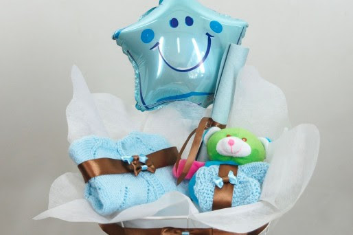 Baskets for gifts baby shower