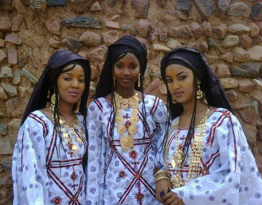 Africa | Tuareg women. Agadez, Niger | ©unknown