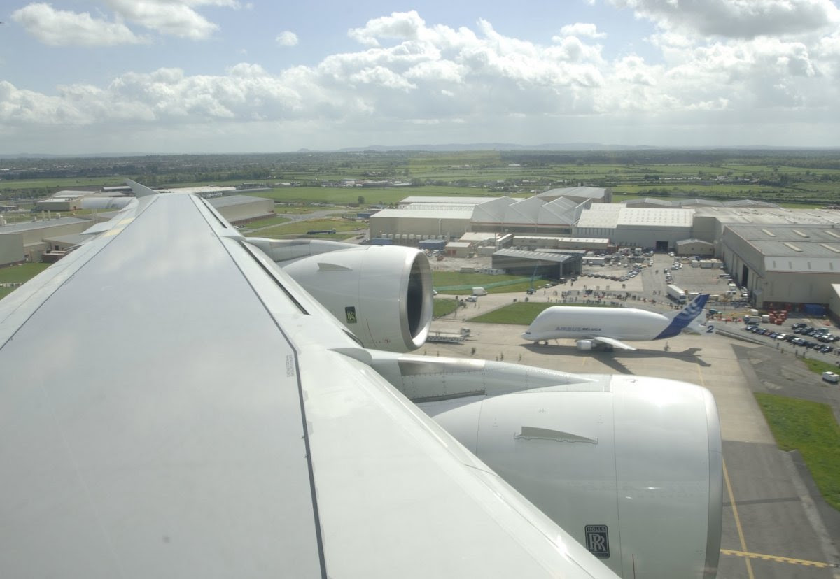 airbus-beluga-transport-plane3.jpg