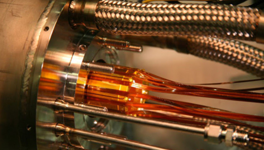 Físicos del CERN logran observar y medir la antimateria Físicos del CERN logran observar y medir la antimateria