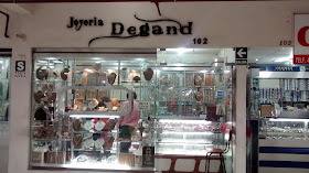 Degand