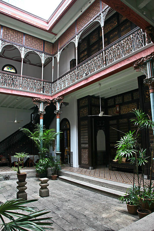 Blue Mansion IMG_0151-w