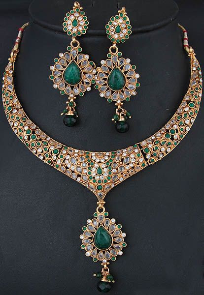http://www.pinterest.com/pin/556827941400026810/ MOB jewlery (mommy) | Green Polki Necklace and Earrings Set with Faux Emerald