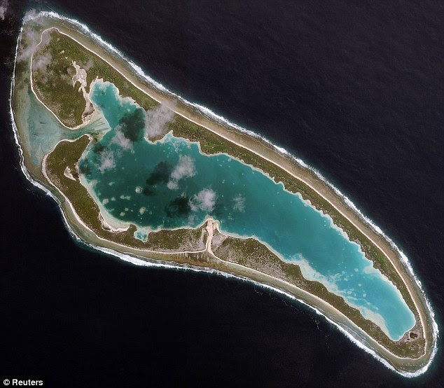 Nikumaroro Island: Researchers will scour the island for clues and crash debris