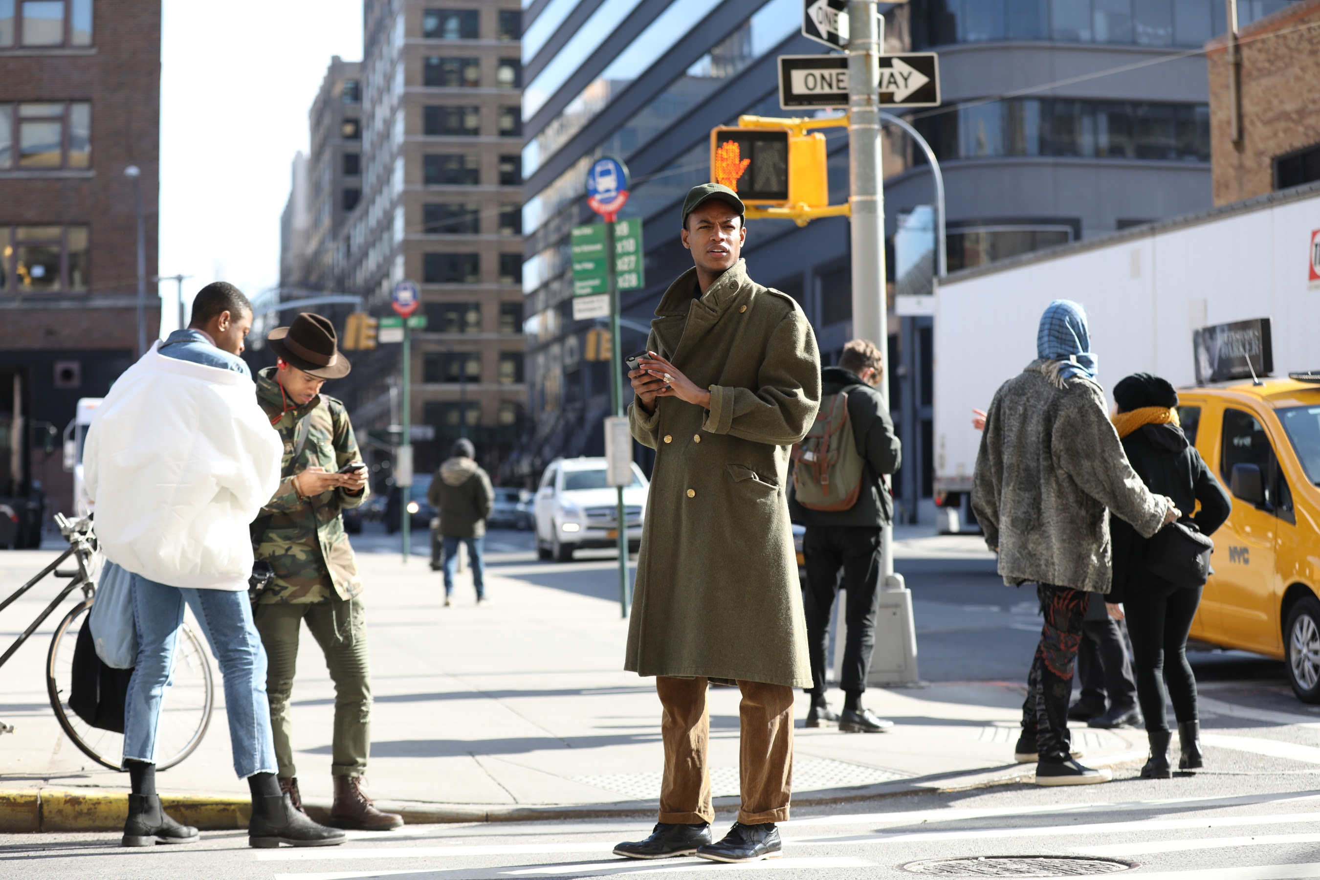 Street Style at New York Men's Fashion Week Fall Winter 2017-2018: Day ...