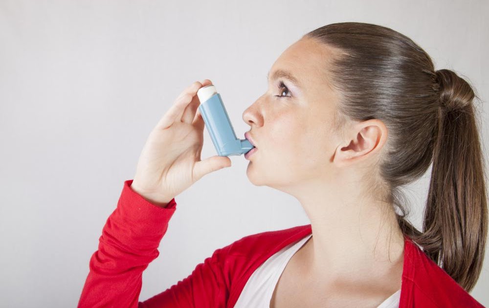 what does an inhaler do for bronchitis