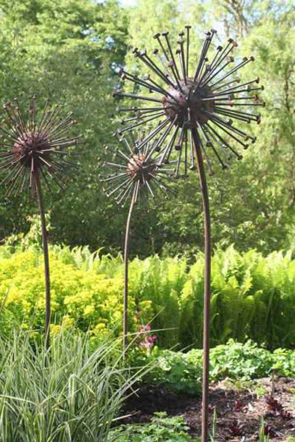 20 Amazing DIY Ideas for Outdoor Rusted Metal Projects ...