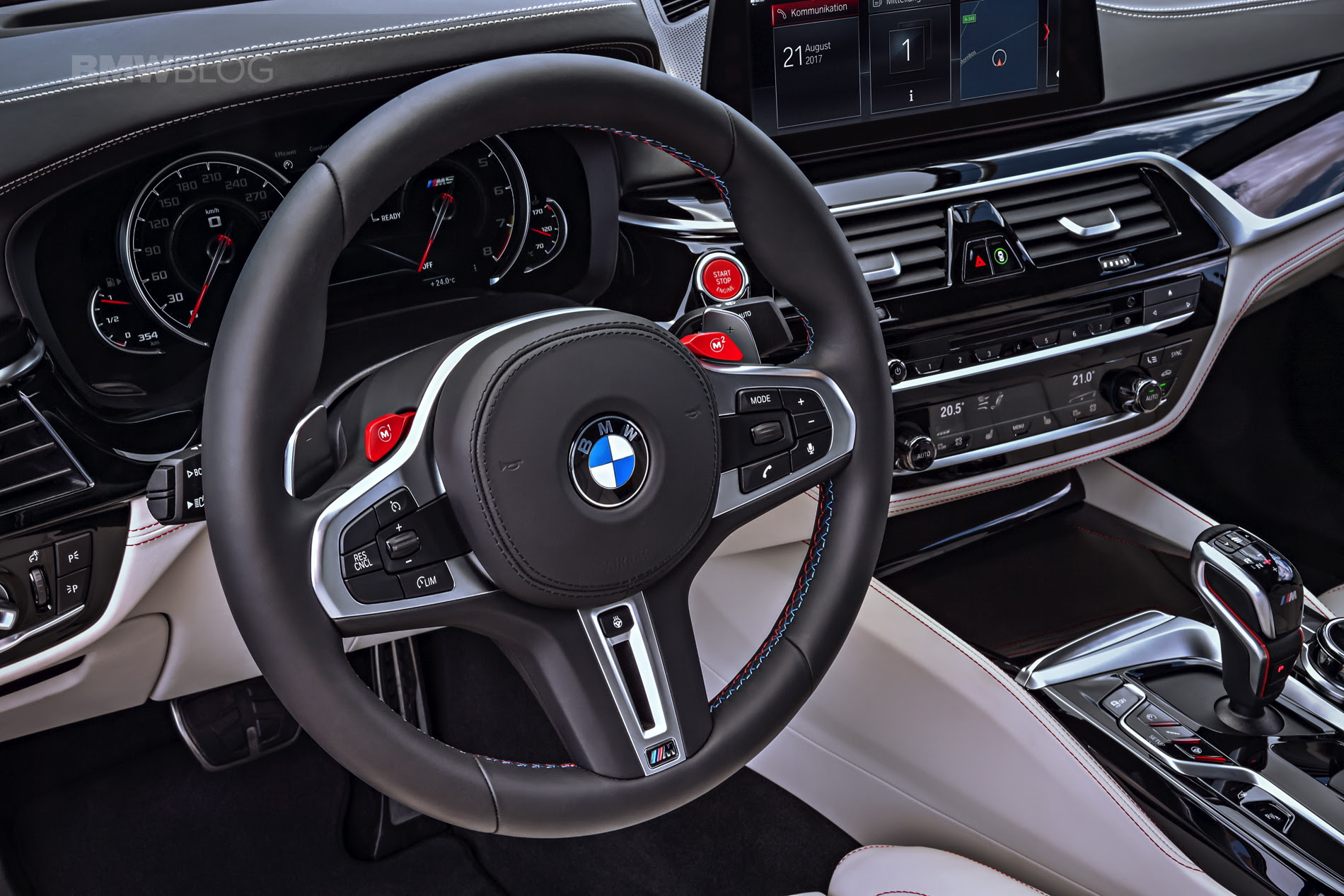 19 Luxury Car Interior Labeled