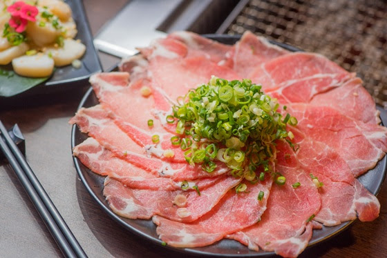 赤牧日式炭火燒肉/燒烤/吃到飽/牛排/牛肉