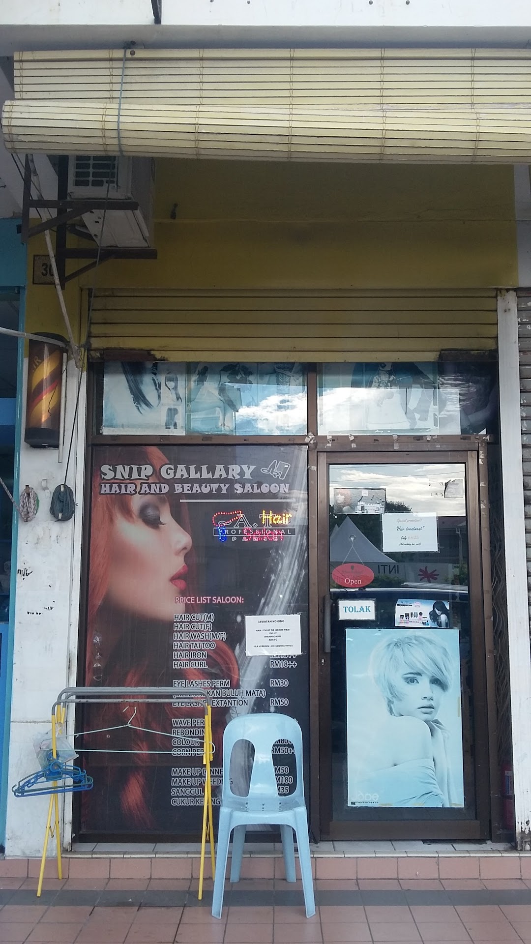 SNIP Gallery Hair And Beauty Unisex Saloon