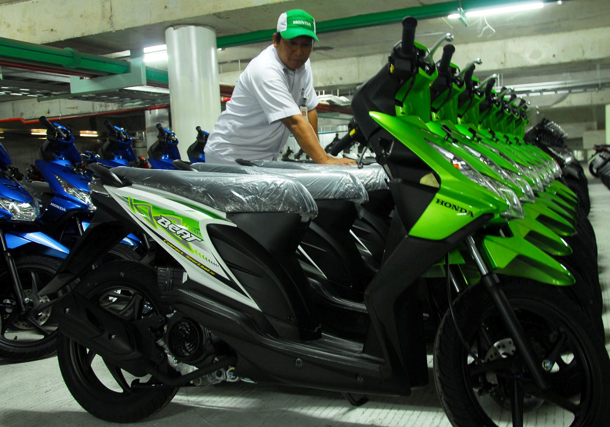 Koleksi Foto Modifikasi Motor Matic Beat Injeksi Terlengkap Koleksi Foto Modifikasi Motor Matic Beat Injeksi Terlengkap