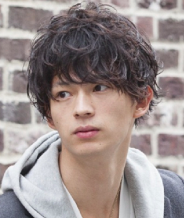 エレガント30代 髪型 メンズ デコ広い 最も人気のある髪型