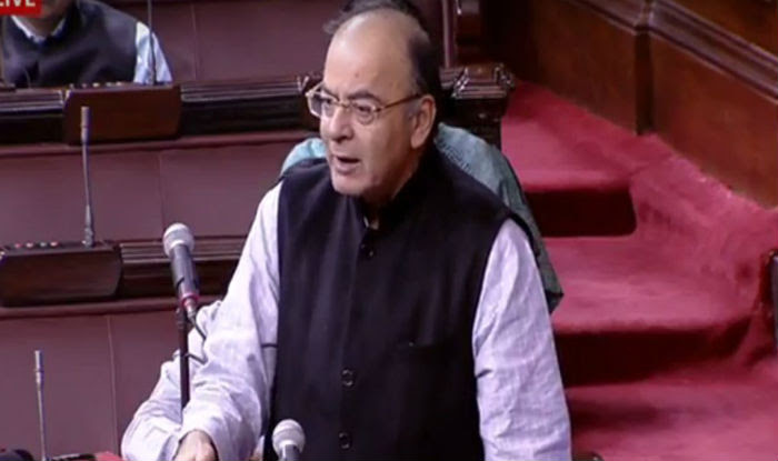 বাড়িতে তল্লাশির সময় রিসর্টে বসে নথি নষ্ট করছিলেন কর্ণাটকের কংগ্রেসি মন্ত্রী, লোকসভায় জানালেন জেটলি Finance Minister Arun Jaitley