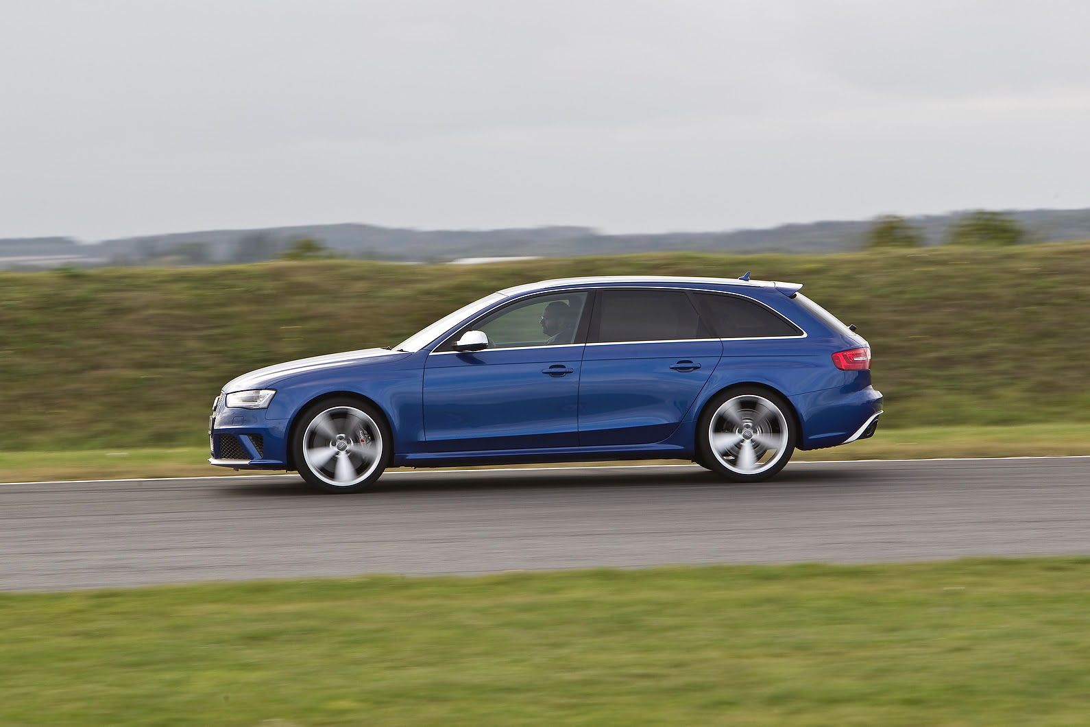 audi rs4 2015 audi a4 avant audi rs4 avant audi 2017 concept rs4 audi ... audi rs4 2015 audi a4 avant audi rs4 avant audi 2017 concept rs4 audi ...