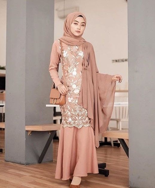Kebaya Duyung Modern / Kebaya Brokat Modern Rok Duyung Jacquard Minat