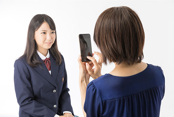 証明写真が200円!携帯証明写真「ケータイプリン」(セブン