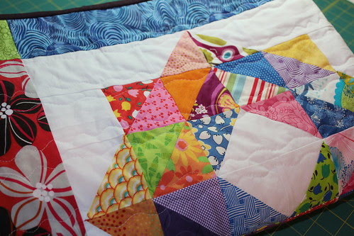 Scrapbuster Swap quilt using scrappy depression blocks is finished!