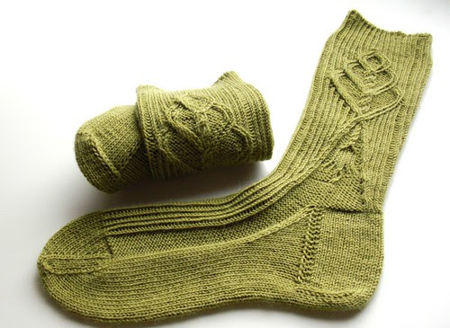 Twist stitch socks finished-4