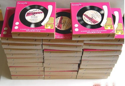 WHOLESALE-New-Benefit-some-kind-gorgeous-amazing-foundation-faker-9-5g-48pcs-lot-