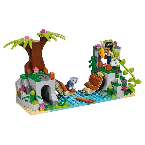 LEGO Friends Jungle Bridge Rescue #41036 the bridge scene